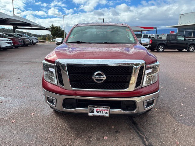 Used 2017 Nissan Titan SL AWD/4WD image 2