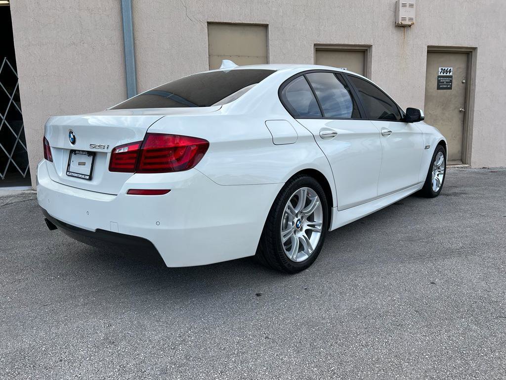 Used 2012 BMW 528i Sedan RWD image 2