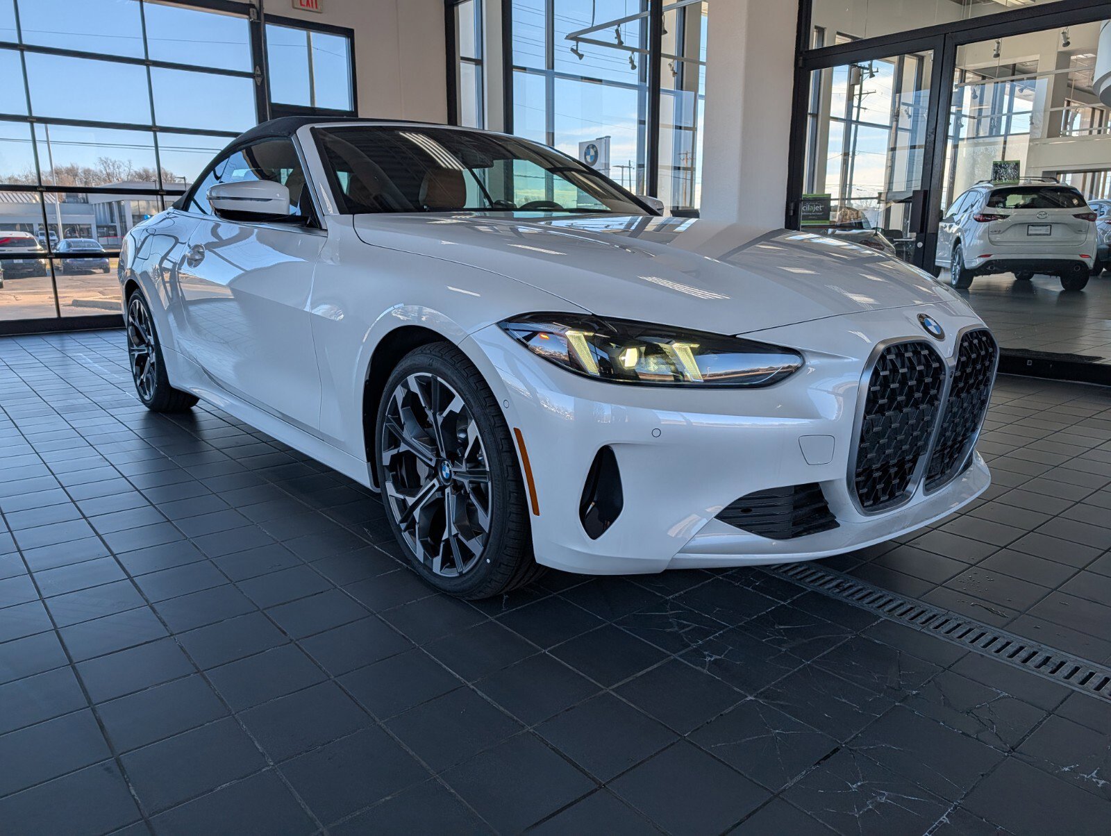 New 2026 BMW 430i xDrive Convertible w/ Premium Package video 1