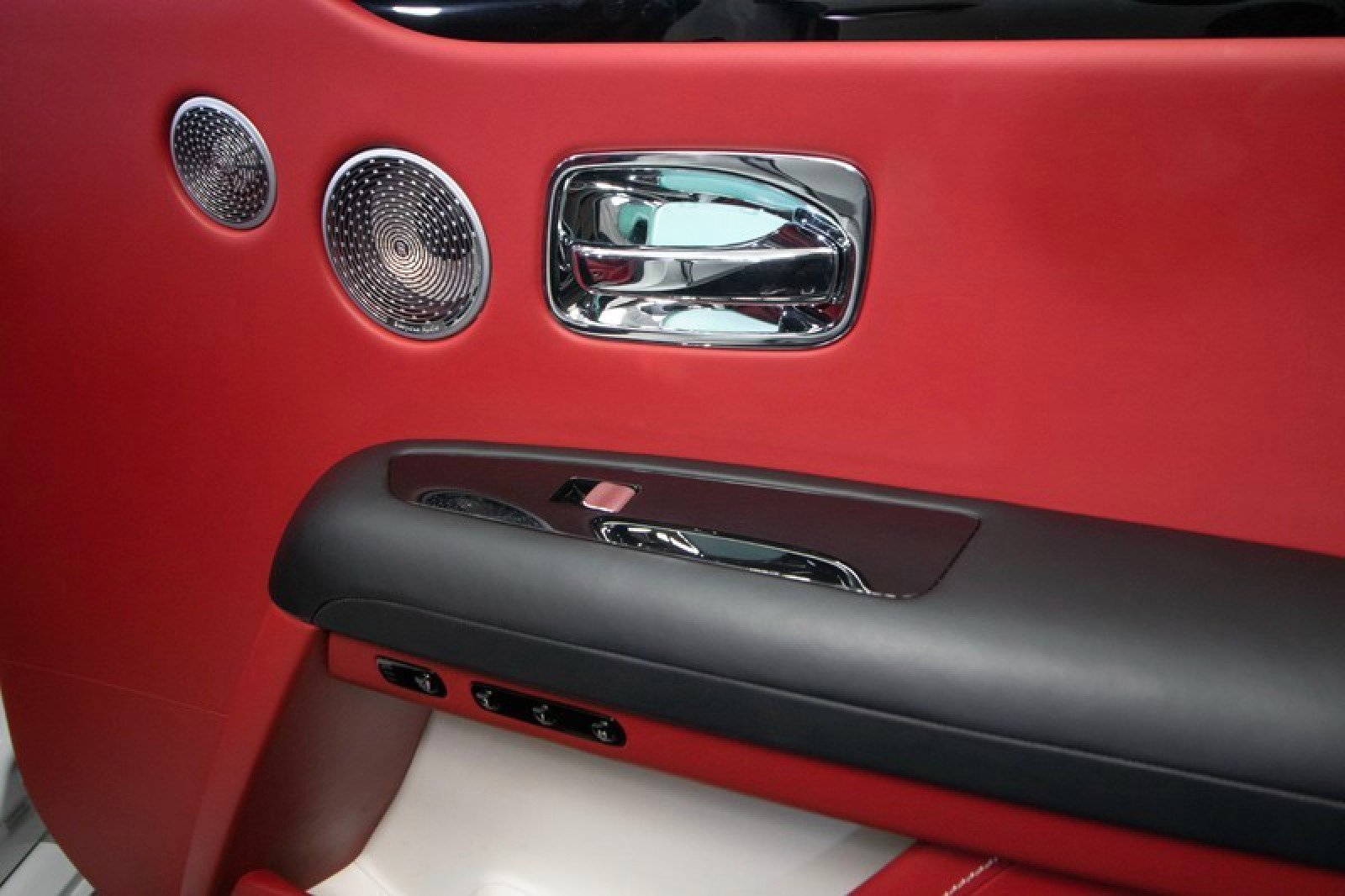 Used 2021 Rolls-Royce Ghost image 50