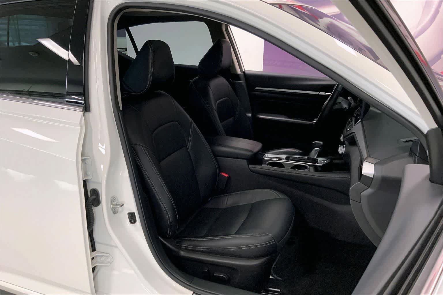 Used 2023 Nissan Altima 2.5 SL AWD/4WD image 11