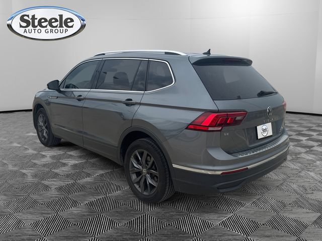 Used 2023 Volkswagen Tiguan SE FWD image 3