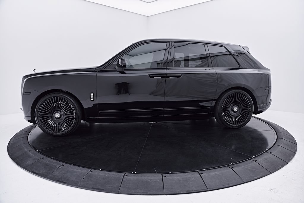 Used 2020 Rolls-Royce Cullinan AWD/4WD image 15