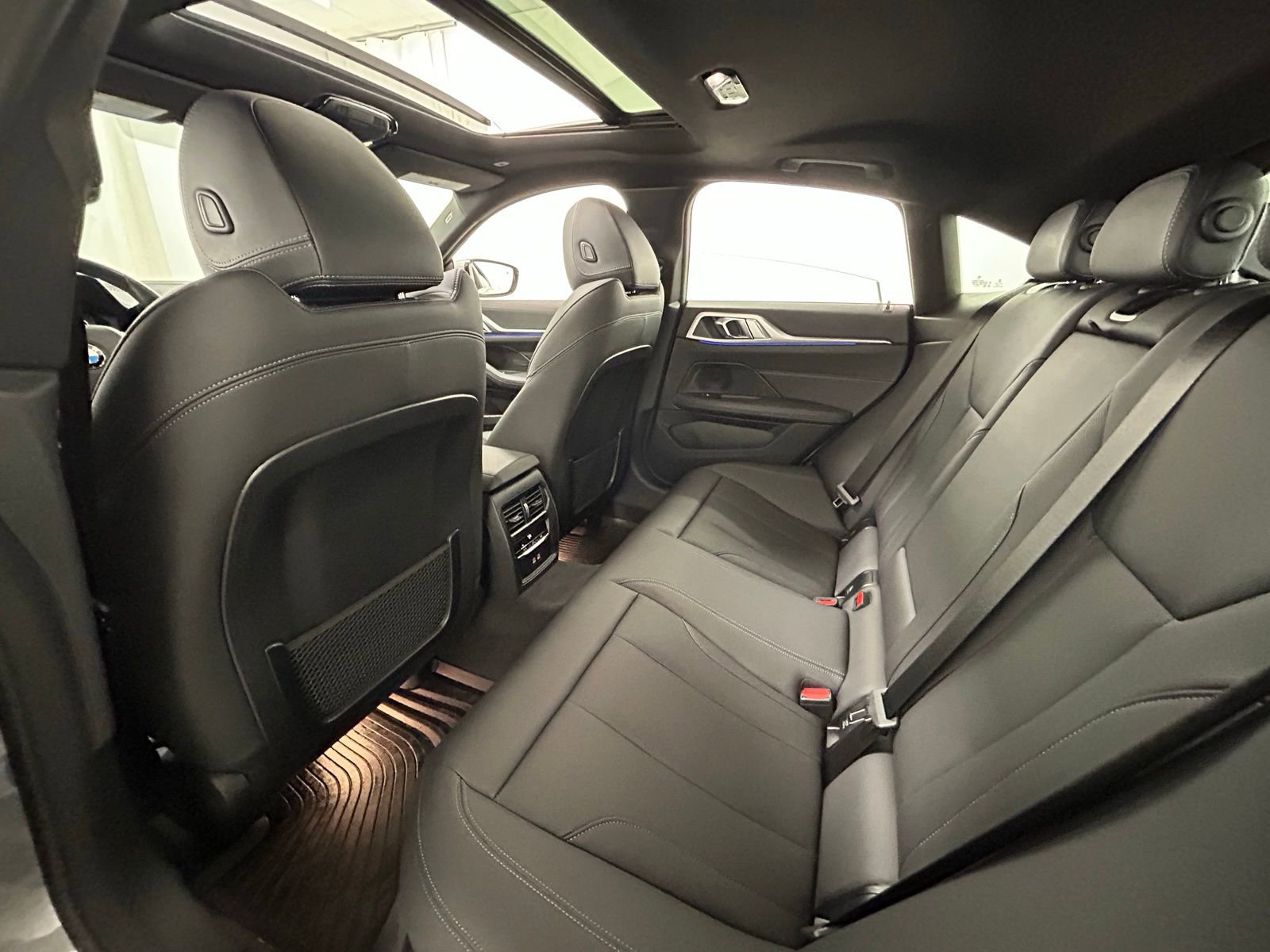 Used 2023 BMW 430i Gran Coupe xDrive w/ Premium Package image 35