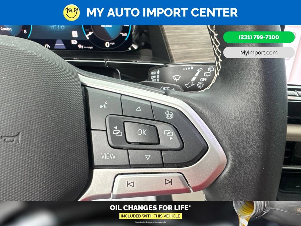 Used 2025 Volkswagen Atlas SEL AWD/4WD image 18