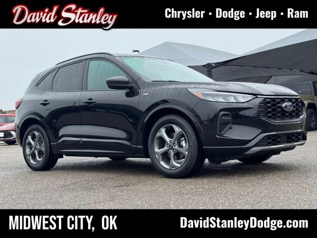 Used 2024 Ford Escape ST-Line image 1