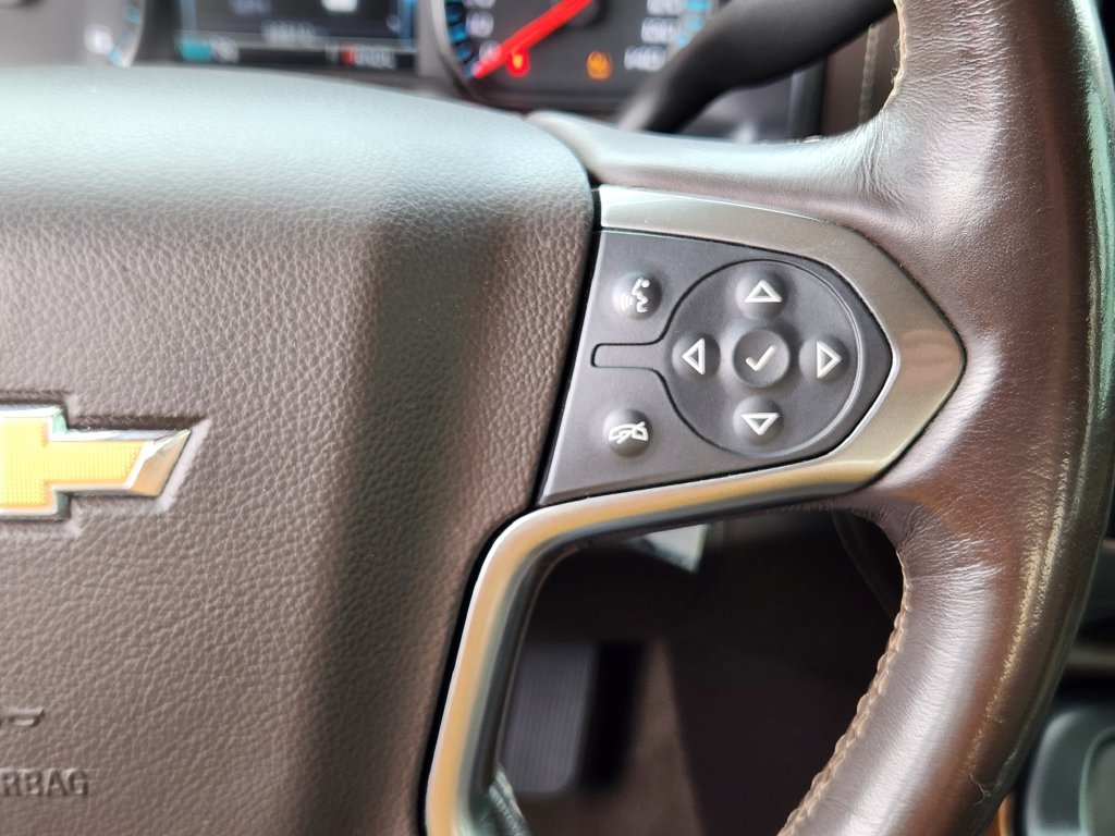 Used 2018 Chevrolet Silverado 1500 LTZ w/ Sport Package AWD/4WD image 18