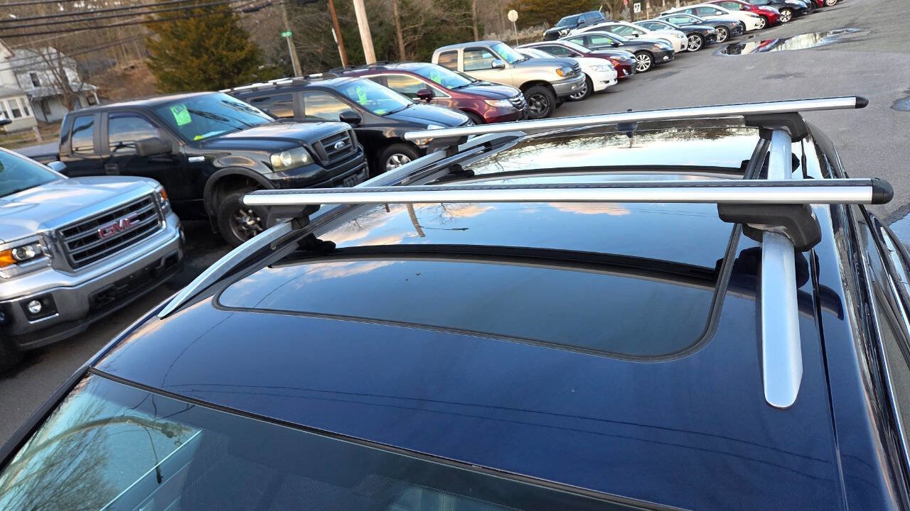 Used 2012 Volkswagen Touareg VR6 image 22