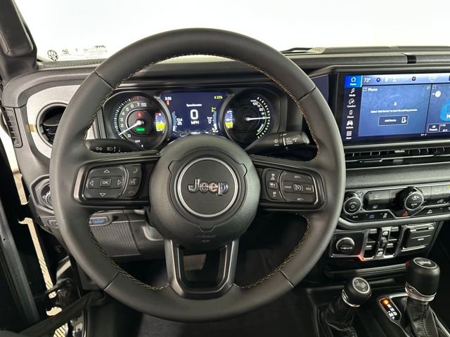 Used 2024 Jeep Wrangler Unlimited image 14