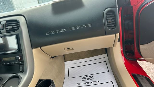 Used 2007 Chevrolet Corvette Coupe w/ Preferred Equipment Group RWD image 46