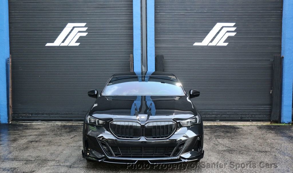 Used 2025 BMW 540i xDrive image 9