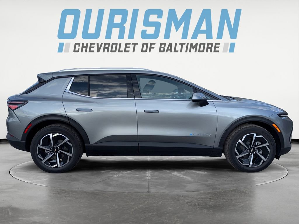 New 2026 Chevrolet Equinox EV LT image 7