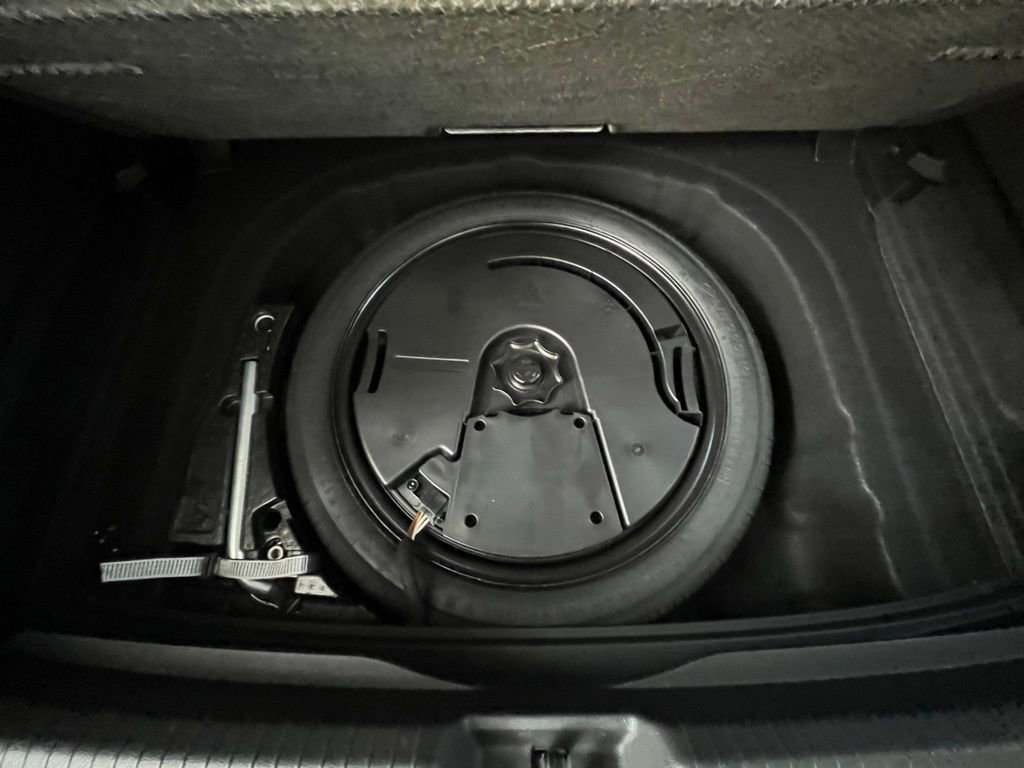 Certified 2024 Volkswagen GTI SE w/ SE Leather Seats Package image 30