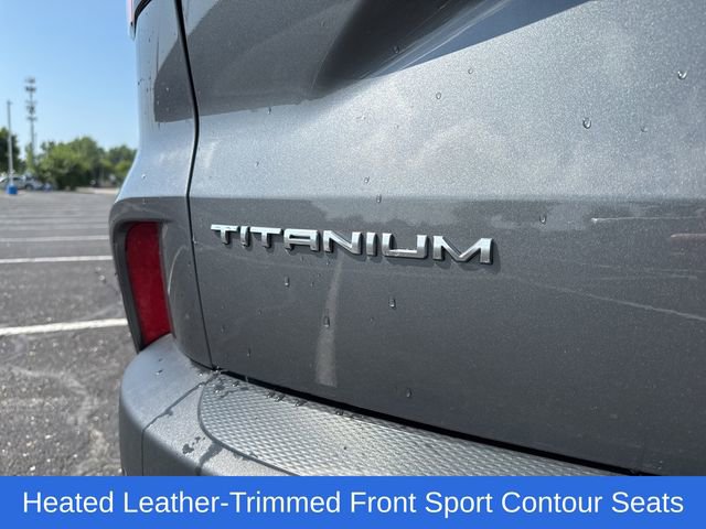 Used 2022 Ford Escape Titanium w/ Titanium Elite Package image 10
