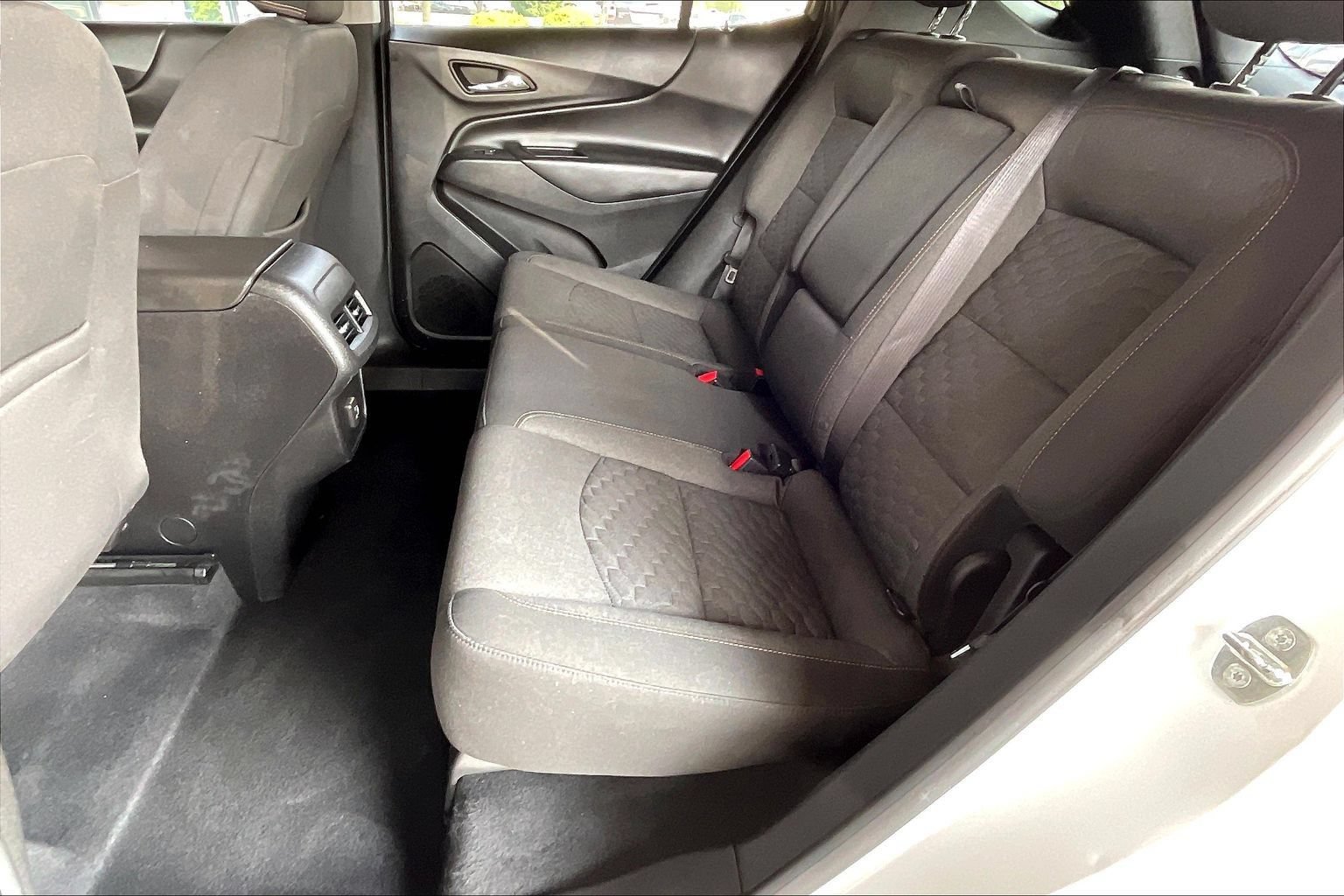 Used 2019 Chevrolet Equinox LT AWD/4WD image 19