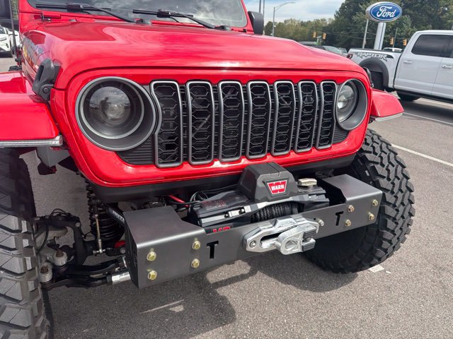 Used 2021 Jeep Gladiator Sport AWD/4WD image 9