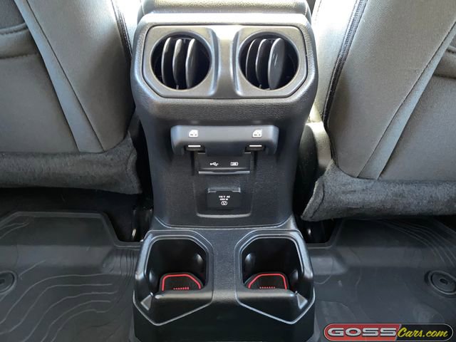 Certified 2020 Jeep Gladiator Overland w/ Cold Weather Group image 22