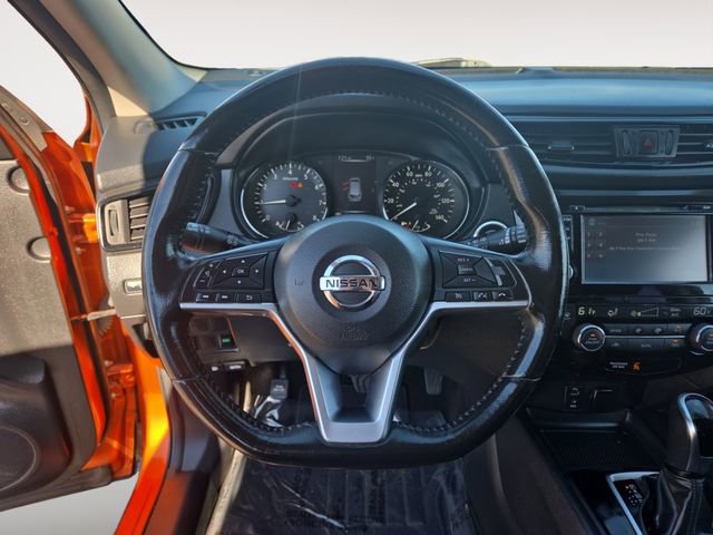 Used 2017 Nissan Rogue Sport SV w/ SV Premium Package image 9