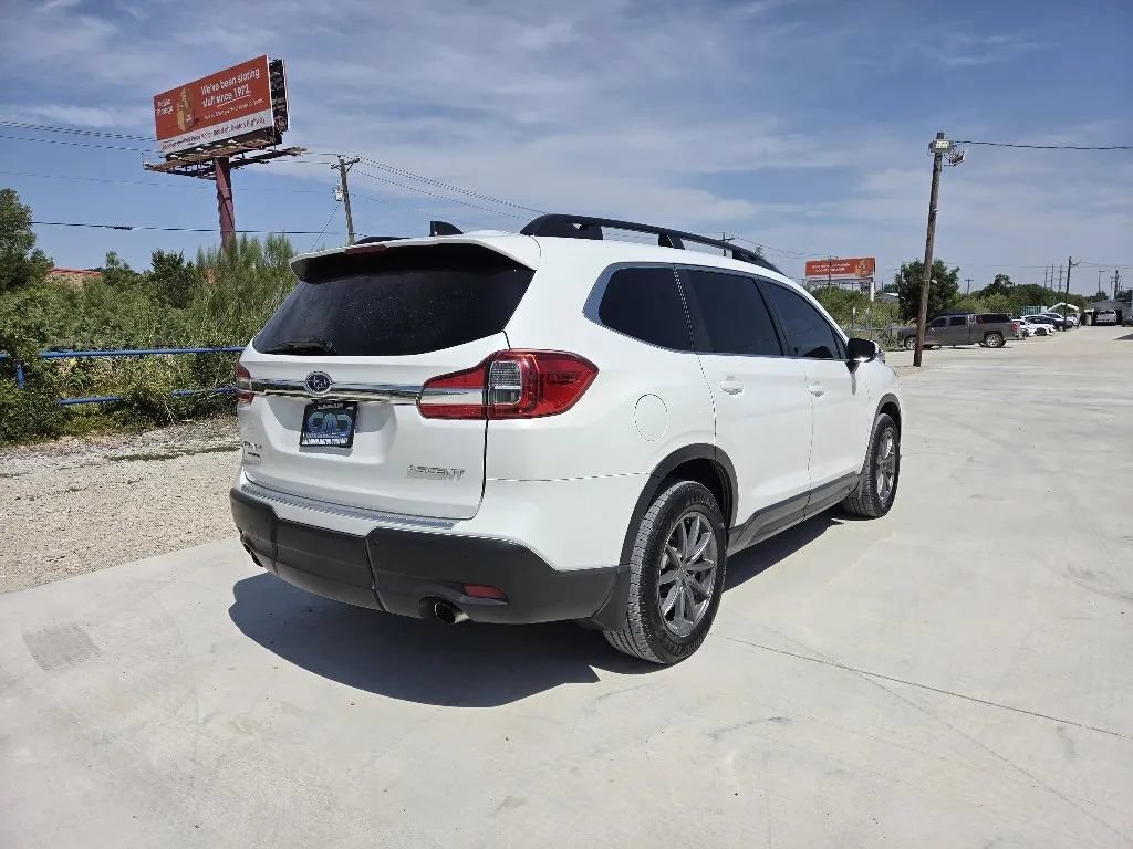 Used 2020 Subaru Ascent Premium w/ Sport Package AWD/4WD image 5
