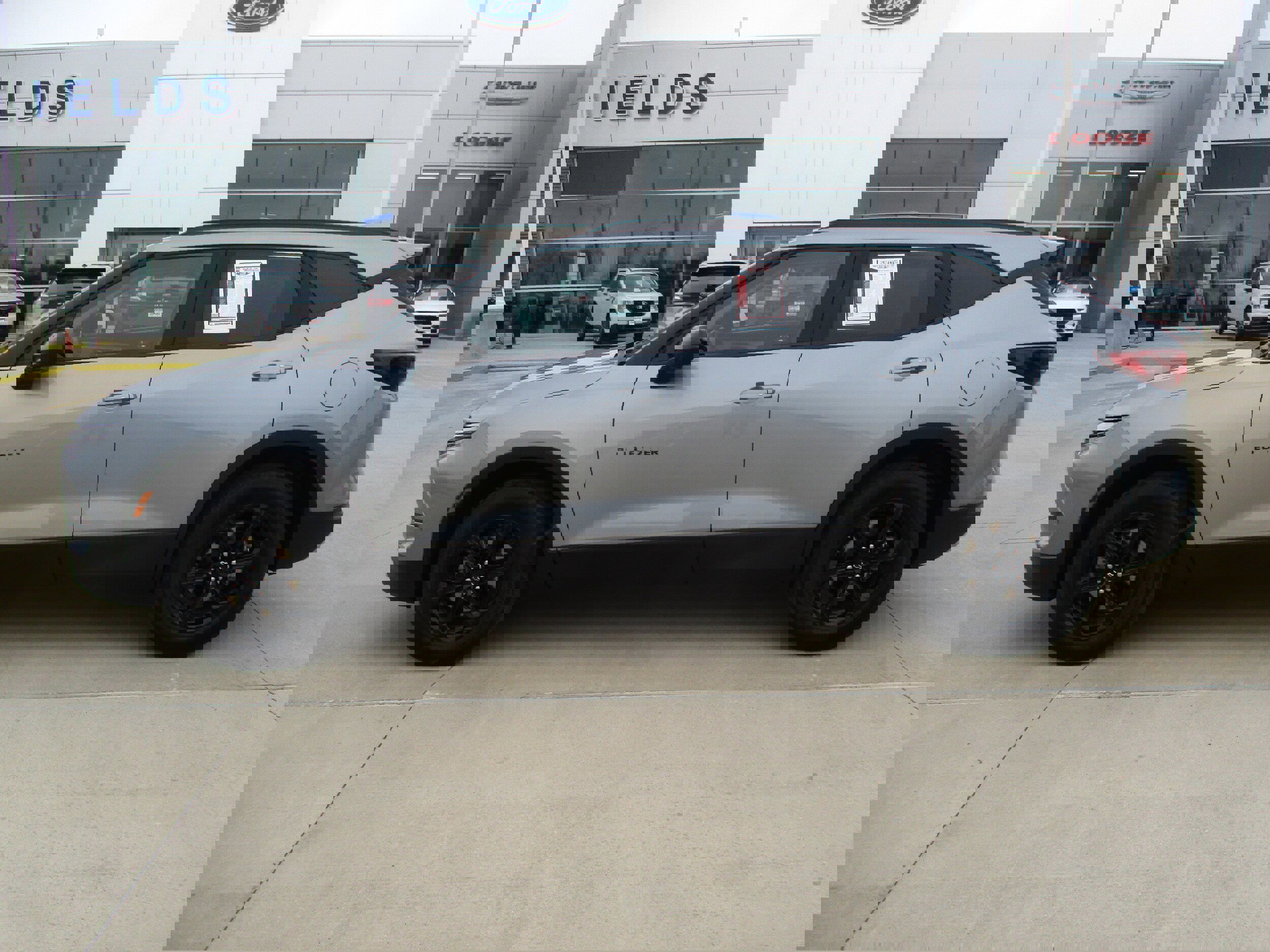 Used 2024 Chevrolet Blazer LT w/ Convenience Package image 3