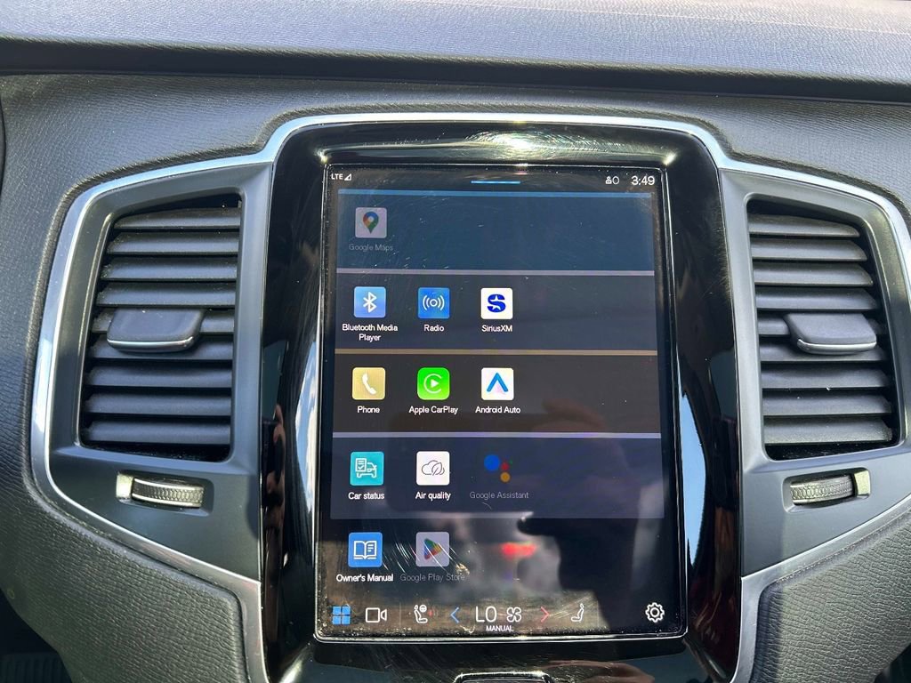 Used 2023 Volvo XC90 B5 Core w/ Climate Package image 30