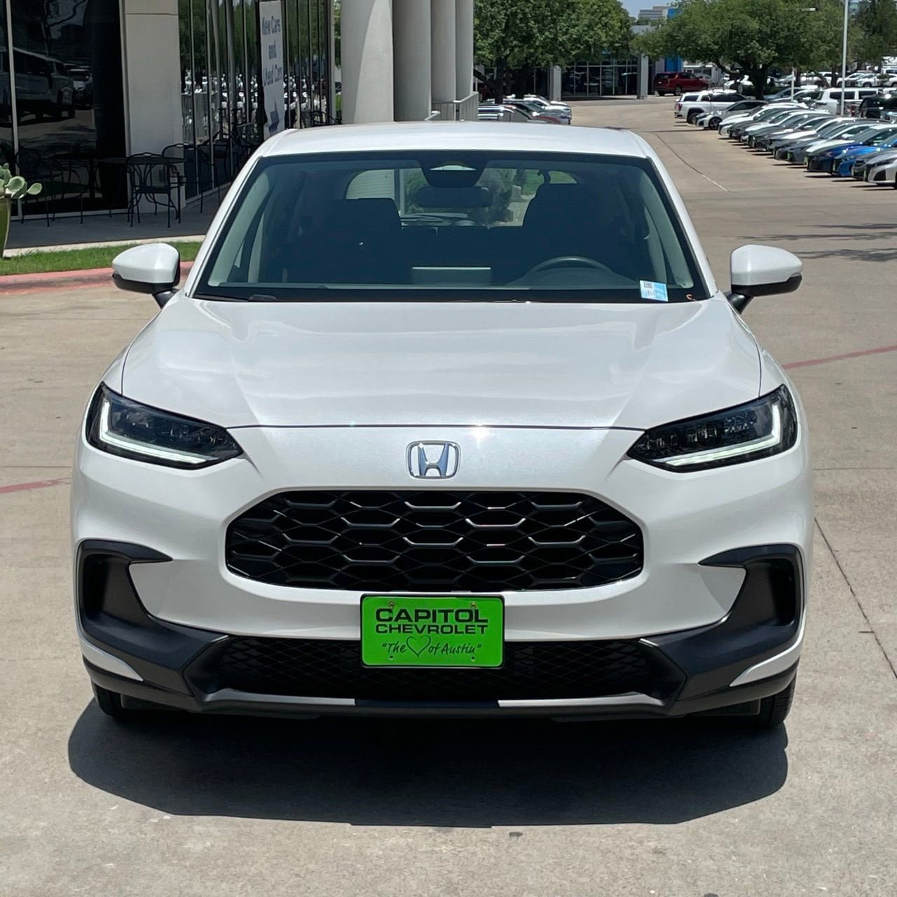Used 2025 Honda HR-V LX image 6
