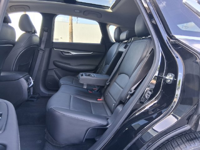 Used 2025 INFINITI QX50 Luxe AWD/4WD image 22