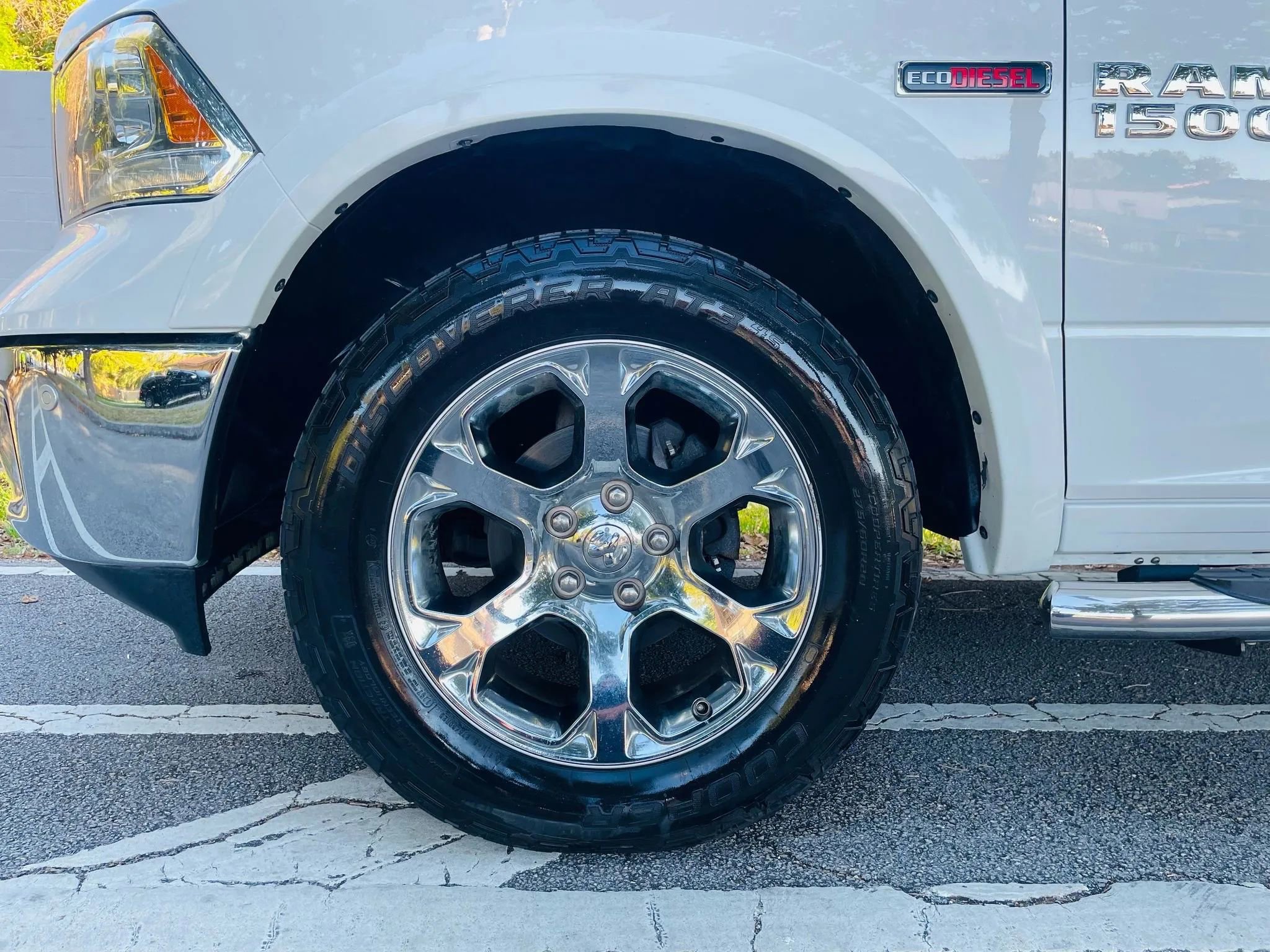 Used 2018 RAM 1500 Laramie w/ Convenience Group image 17