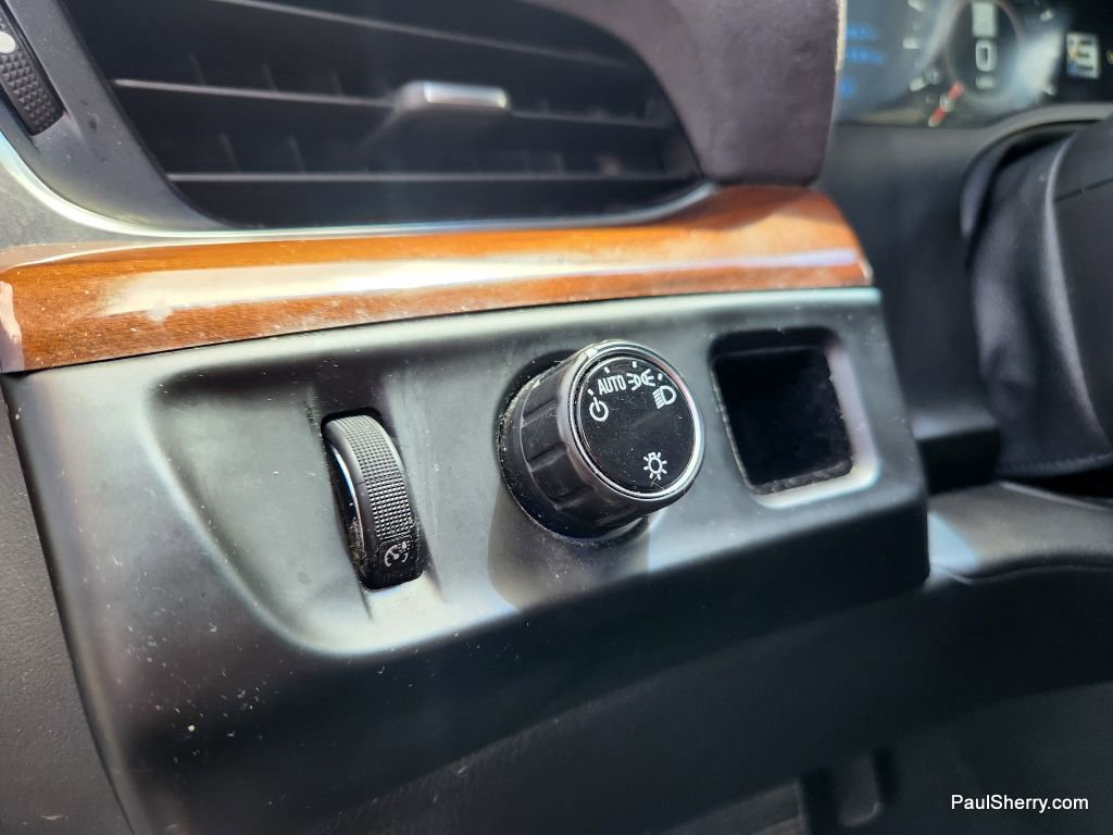 Used 2019 Cadillac Escalade ESV image 25