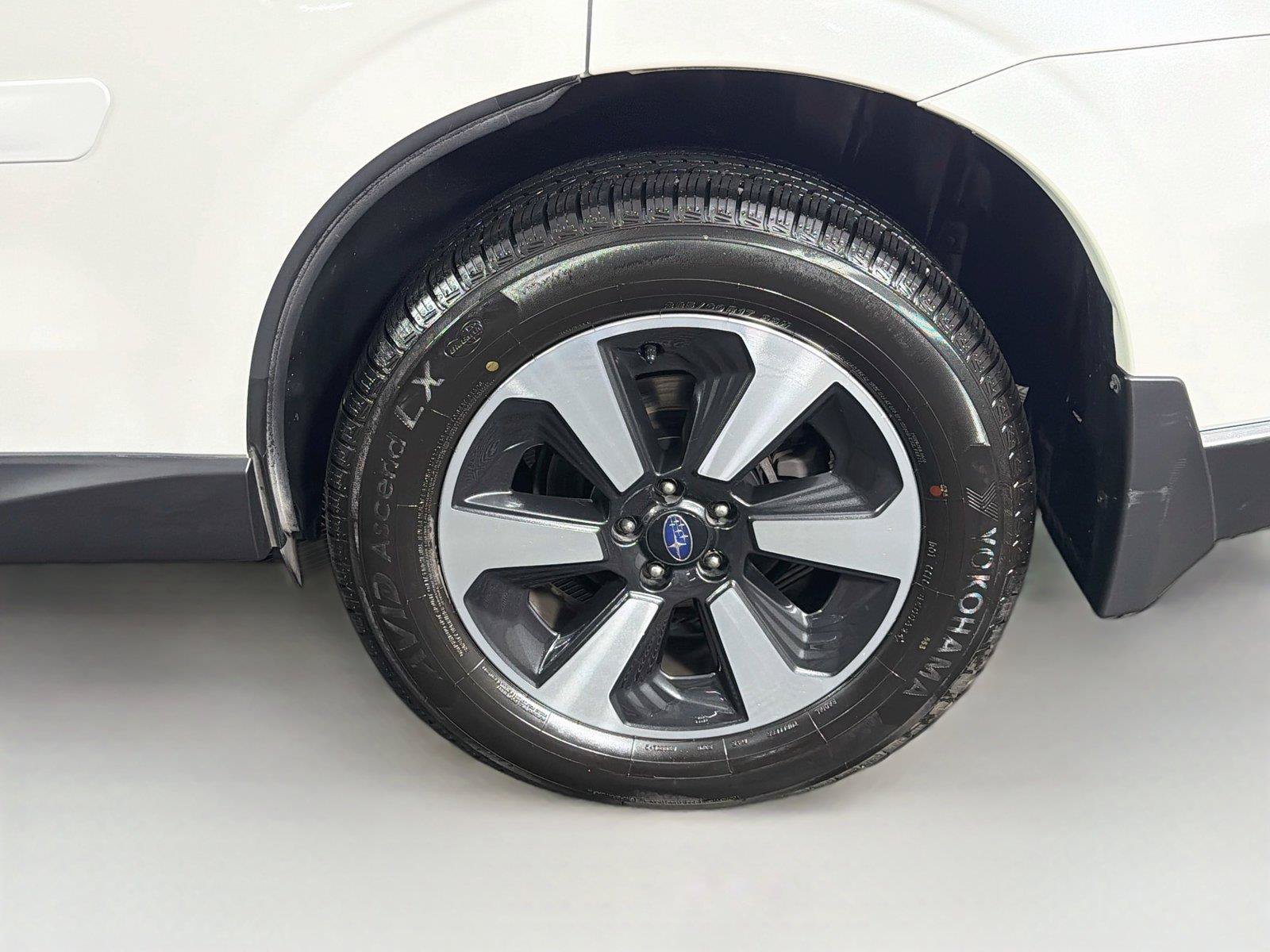Used 2017 Subaru Forester 2.5i Limited AWD/4WD image 34