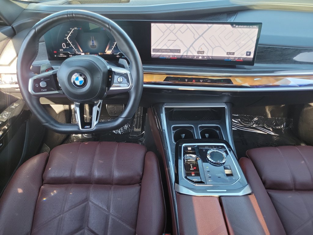 Used 2026 BMW 740i RWD image 4