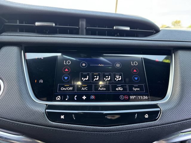 Used 2025 Cadillac XT5 Luxury FWD image 24