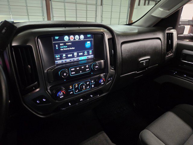 Used 2019 Chevrolet Silverado 1500 LT w/ All Star Edition image 48
