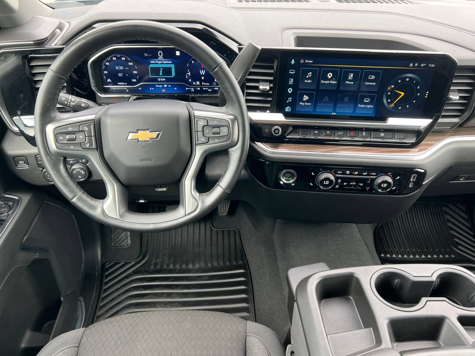 Certified 2024 Chevrolet Silverado 1500 LT AWD/4WD image 2
