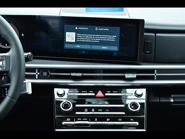 Certified 2025 Hyundai Santa Fe SE FWD image 13