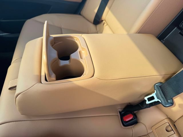 Used 2024 Lexus ES 350 w/ Premium Package FWD image 16