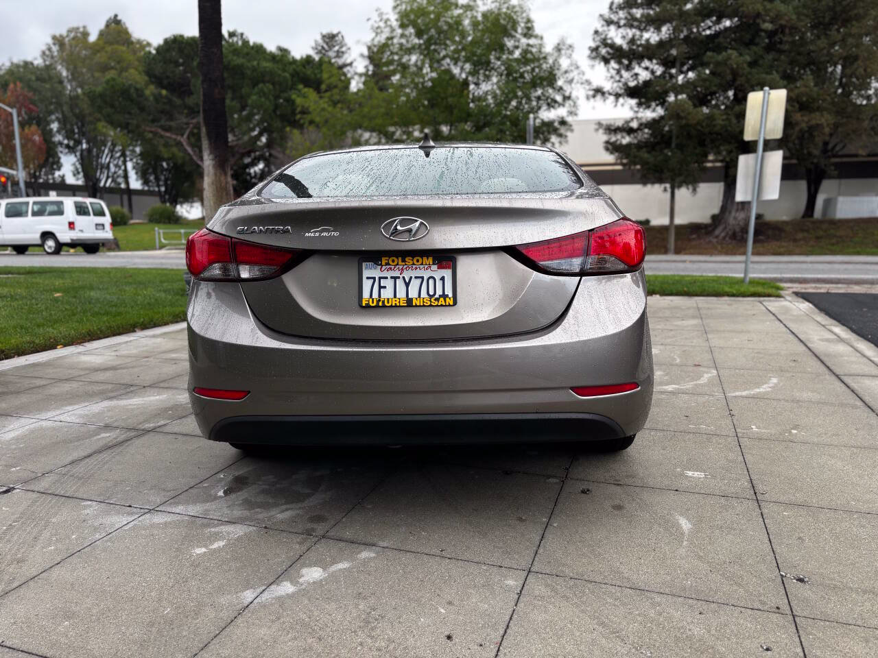 Used 2015 Hyundai Elantra SE FWD image 4