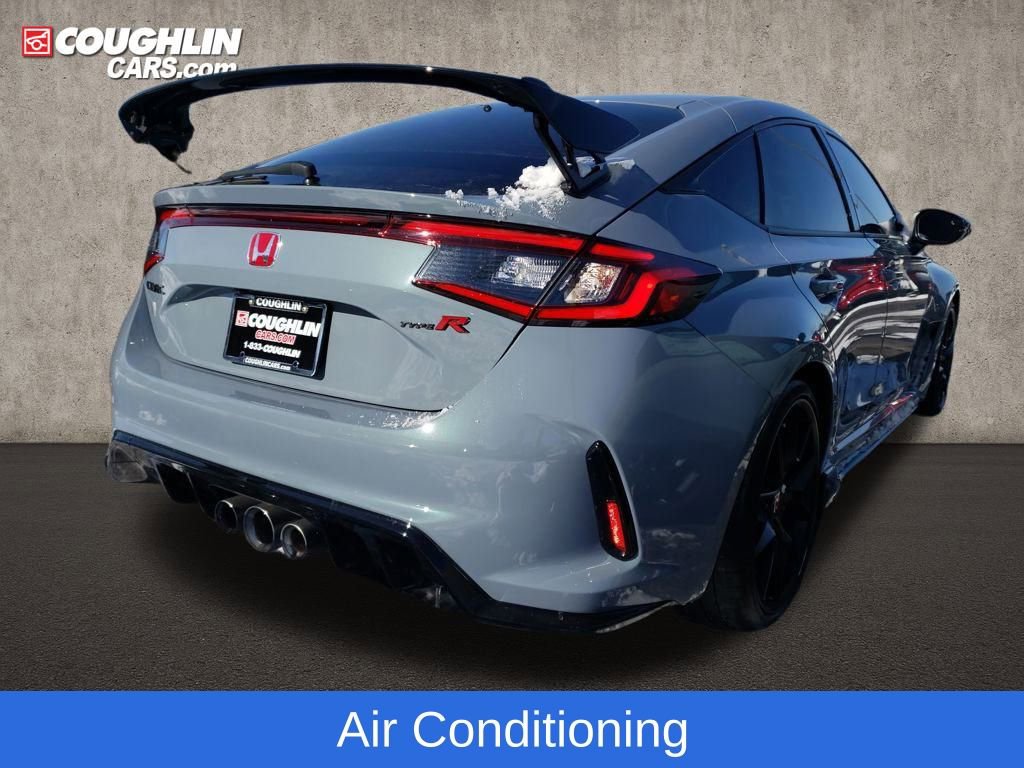 Used 2024 Honda Civic Type R image 9