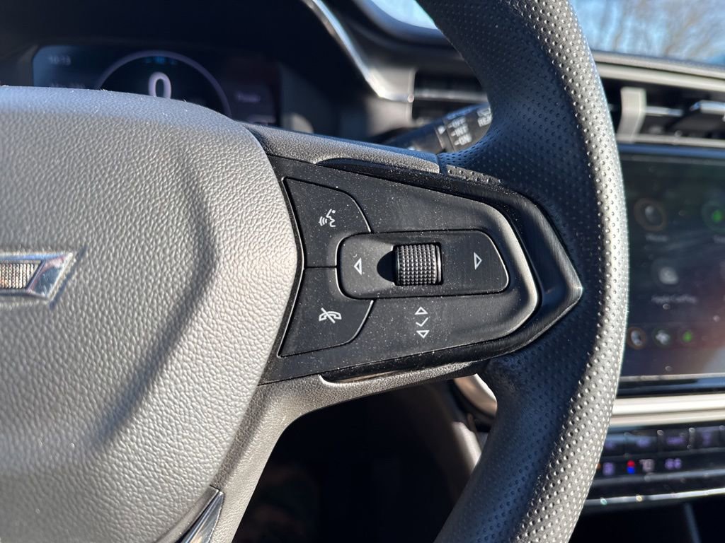 Used 2023 Chevrolet Bolt EUV LT image 23