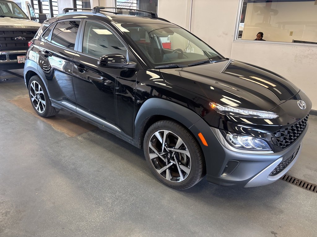 Used 2023 Hyundai Kona Limited image 1