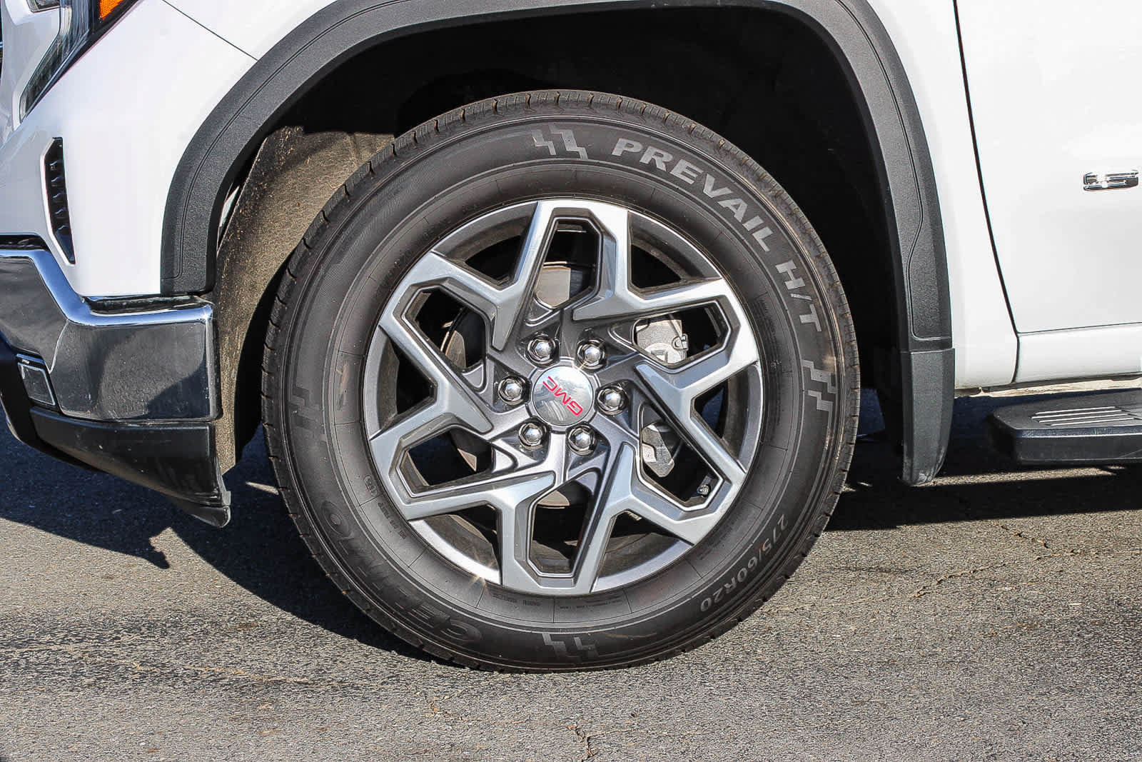 Used 2022 GMC Sierra 1500 SLT w/ SLT Premium Package AWD/4WD image 11