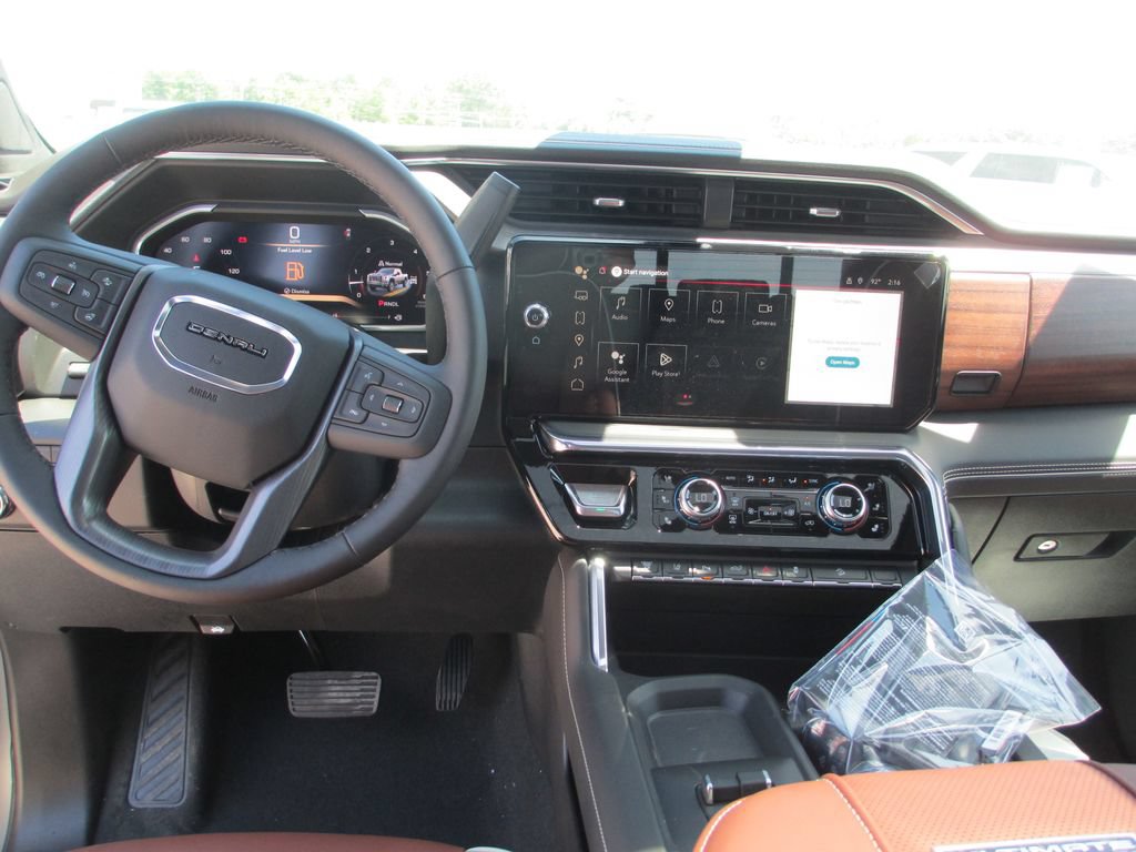 New 2026 GMC Sierra 2500 Denali Ultimate AWD/4WD image 17