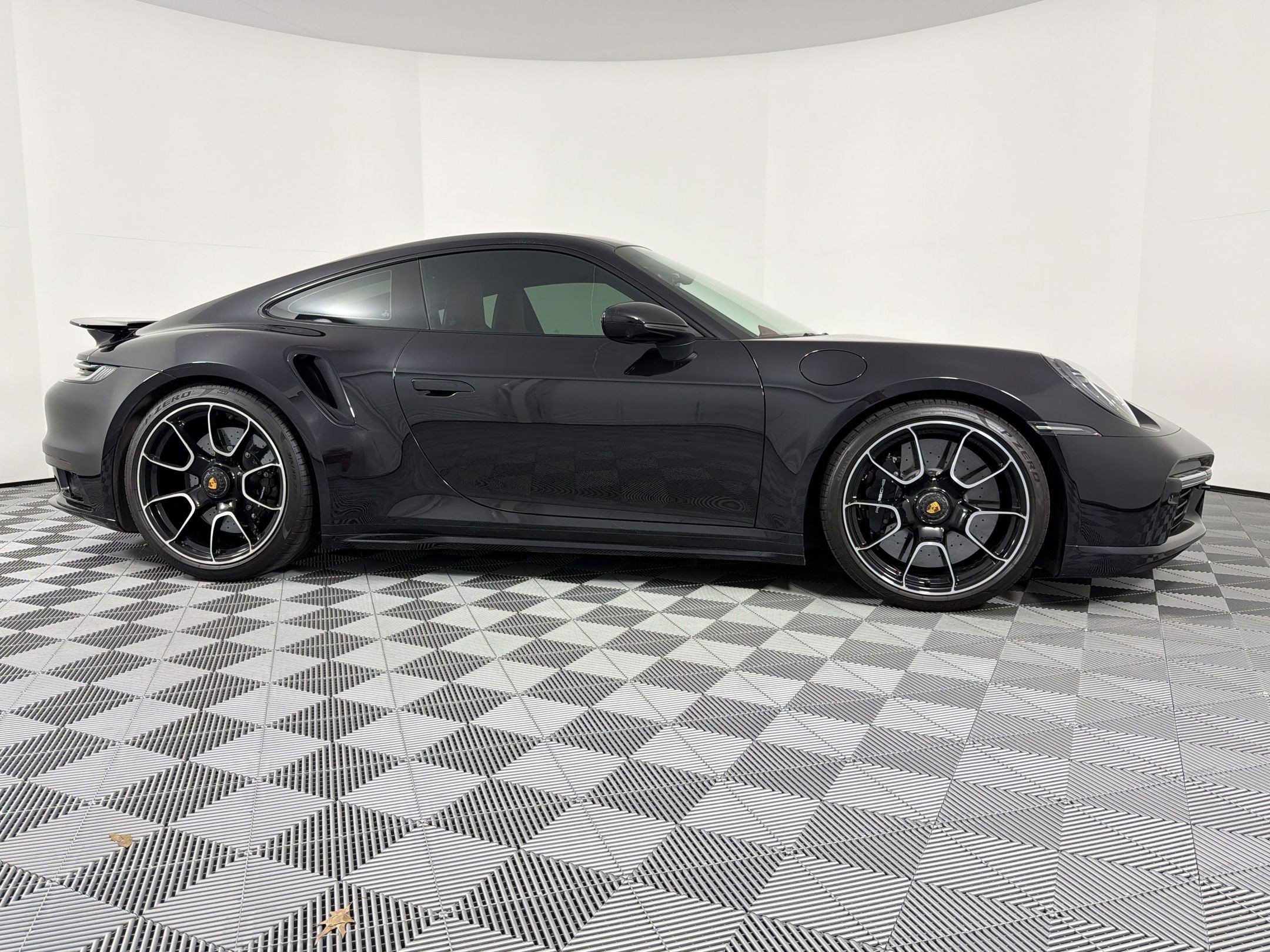 Certified 2021 Porsche 911 Turbo S AWD/4WD image 11
