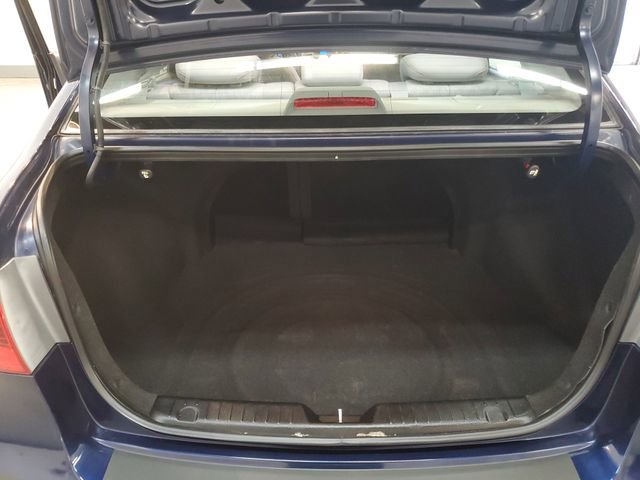 Used 2010 Hyundai Elantra GLS image 24