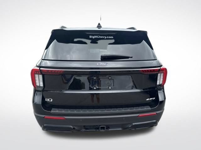 Used 2025 Ford Explorer ST-Line AWD/4WD image 4