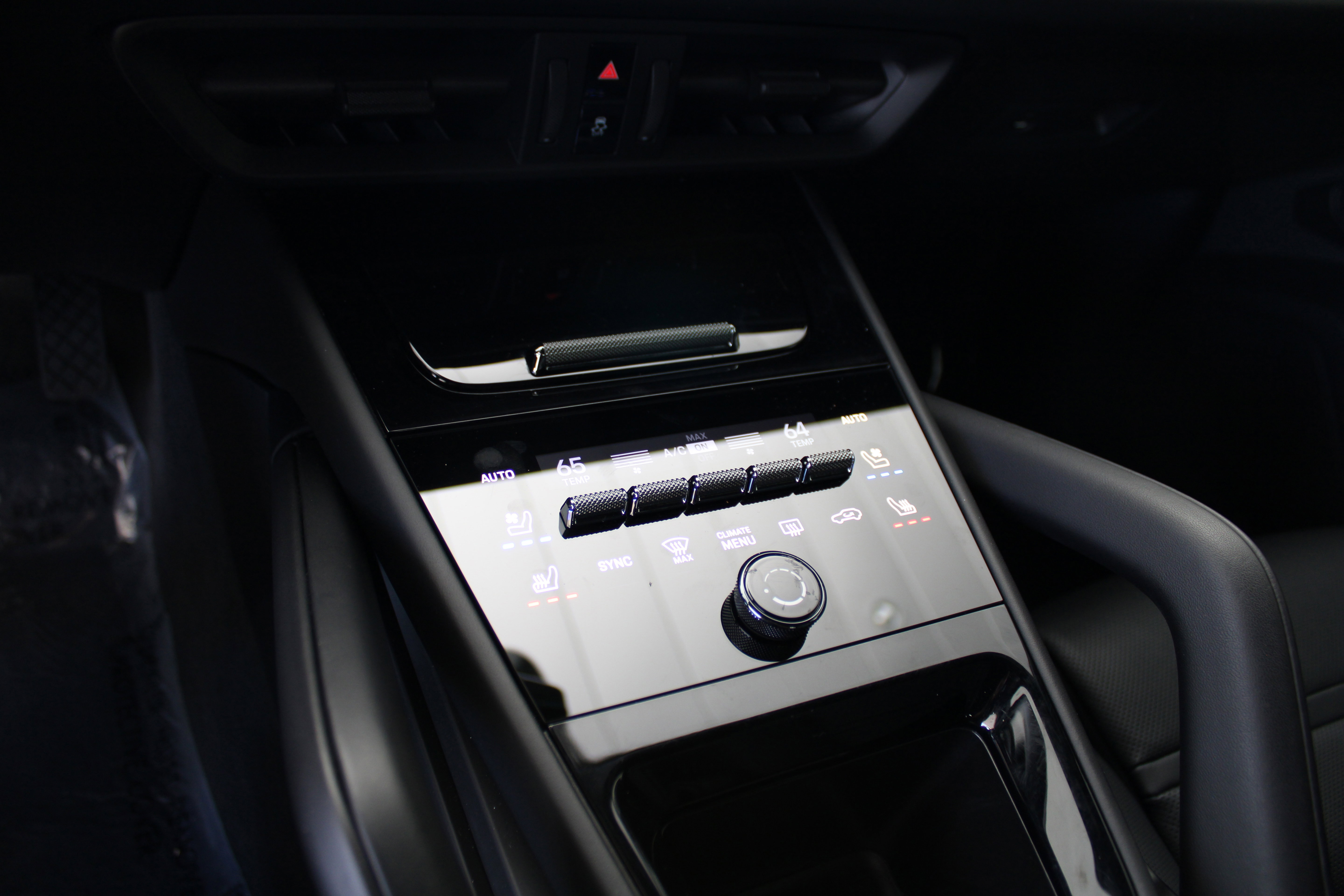Certified 2025 Porsche Cayenne image 27