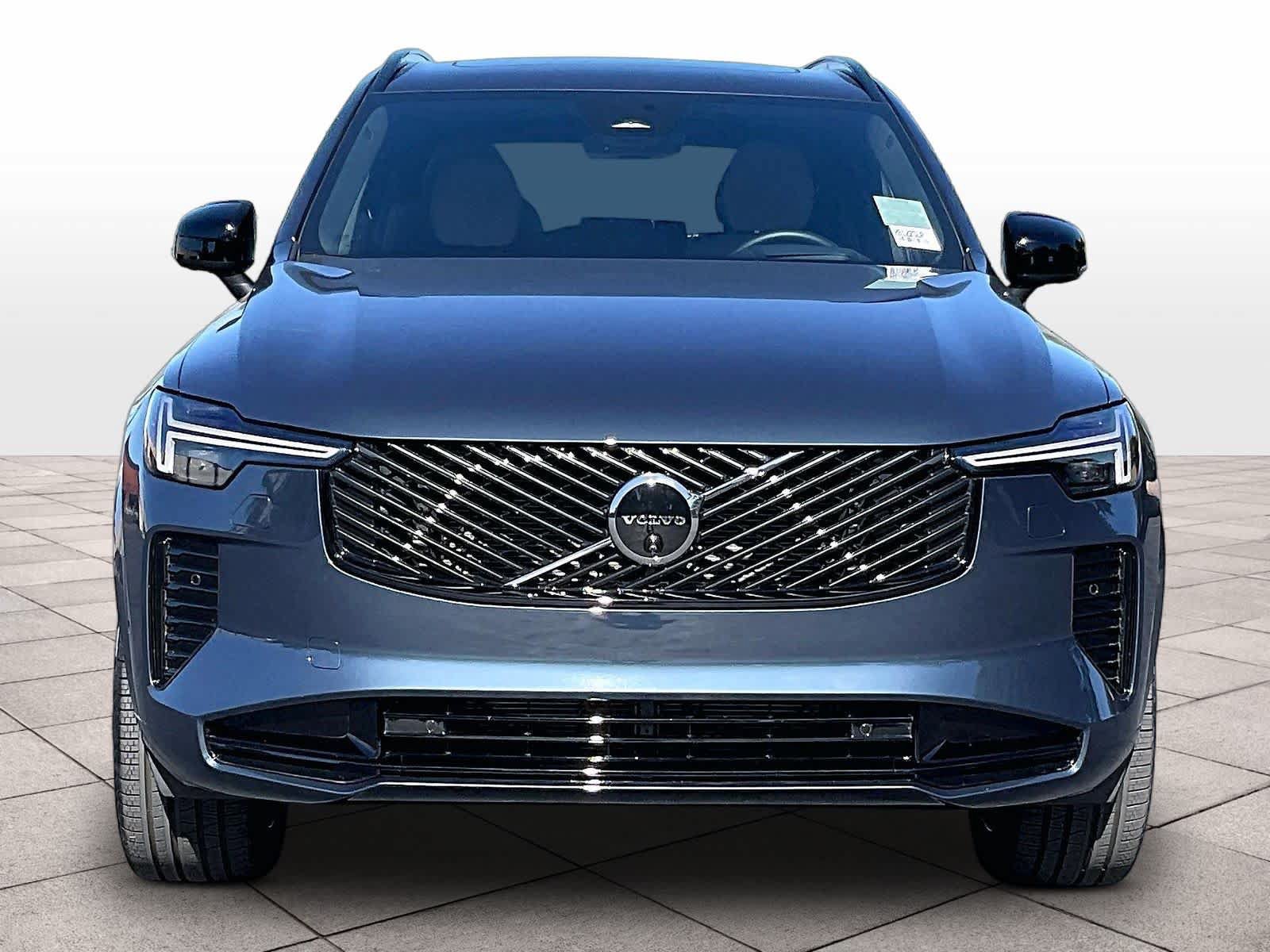 Used 2026 Volvo XC90 B6 Ultra w/ Protection Package Premier AWD/4WD image 3