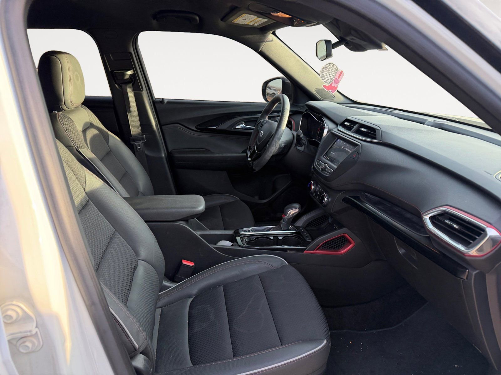 Used 2023 Chevrolet TrailBlazer RS image 15