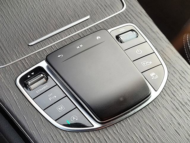 Used 2022 Mercedes-Benz GLC 300 4MATIC image 25