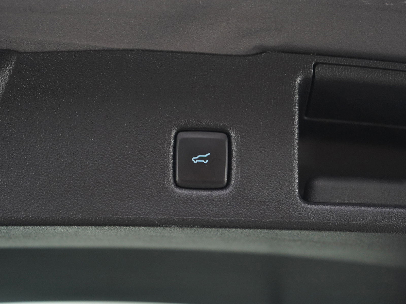 Used 2024 Ford Escape SE image 20